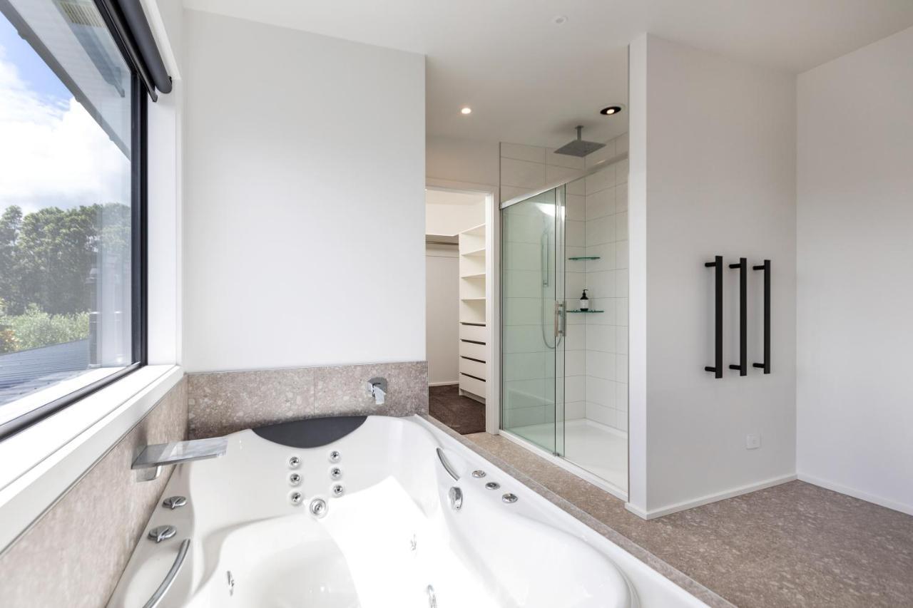 Oakura Beach Front Apartments Dış mekan fotoğraf