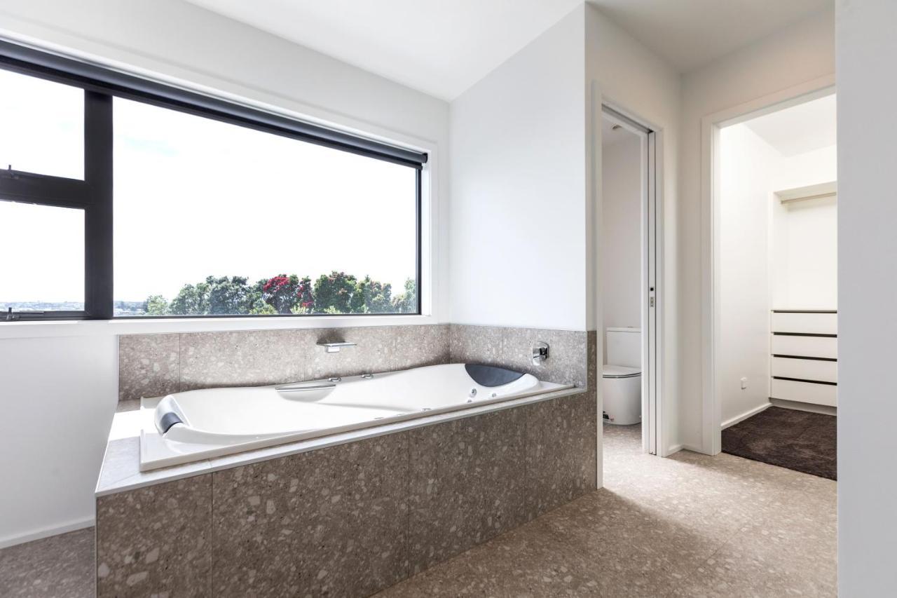 Oakura Beach Front Apartments Dış mekan fotoğraf